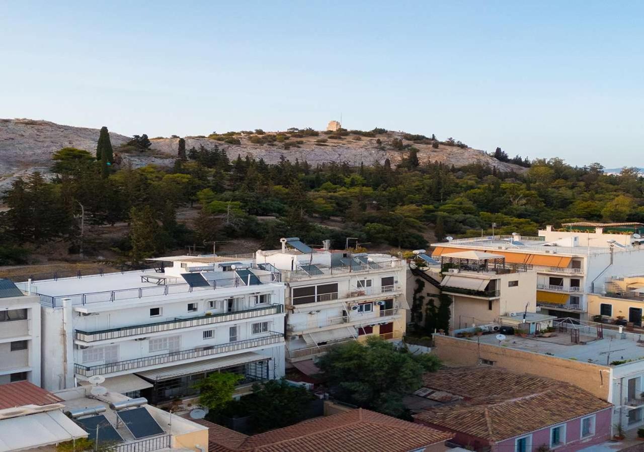 Apartment Spacious 2-bdrm At Filopappou Hill In Koukaki! *