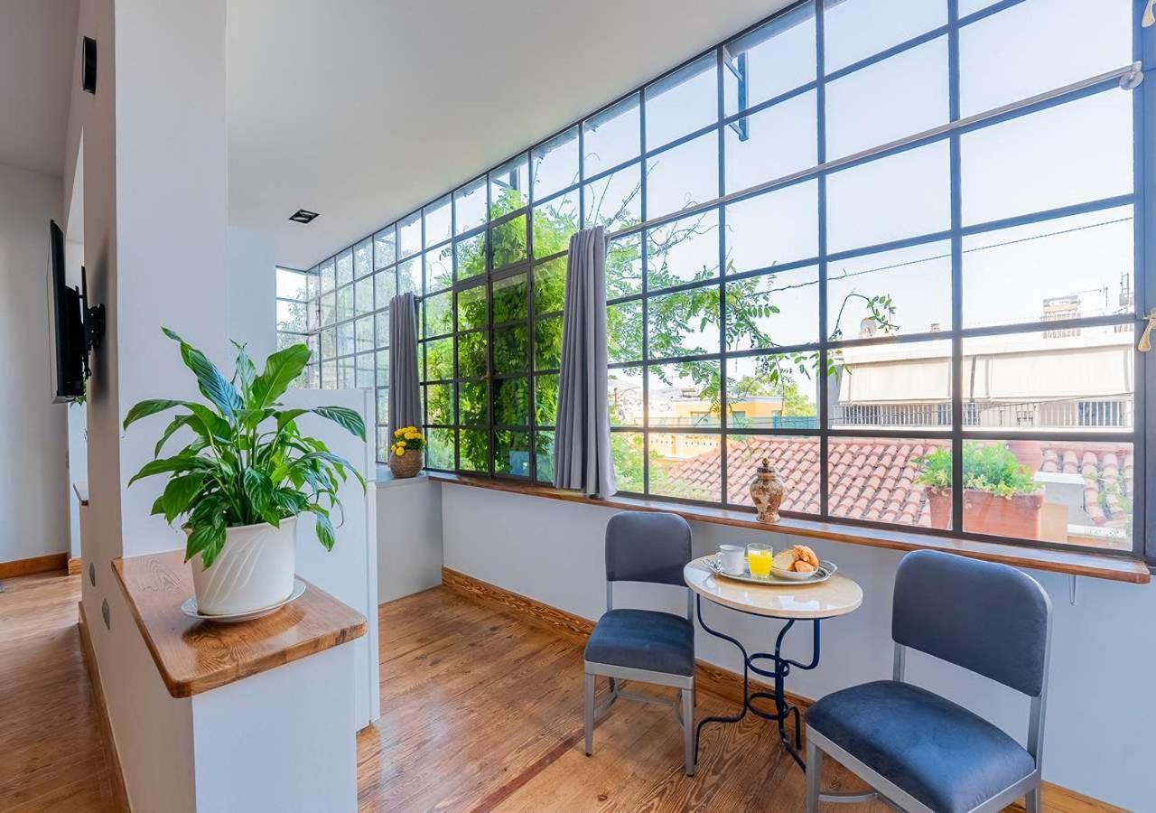 Apartment Spacious 2-bdrm At Filopappou Hill In Koukaki! *