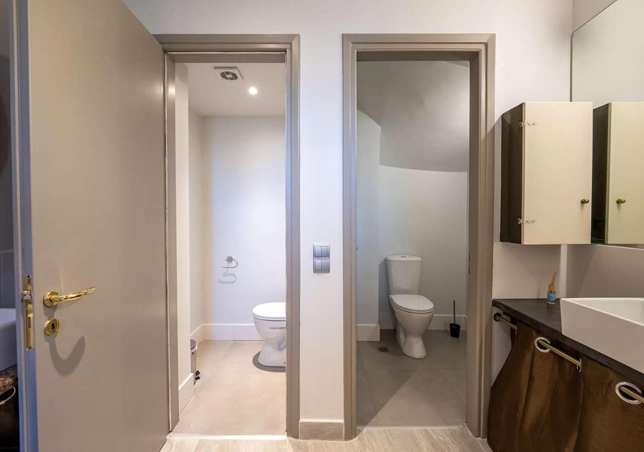 Spacious 2-bdrm At Filopappou Hill In Koukaki!