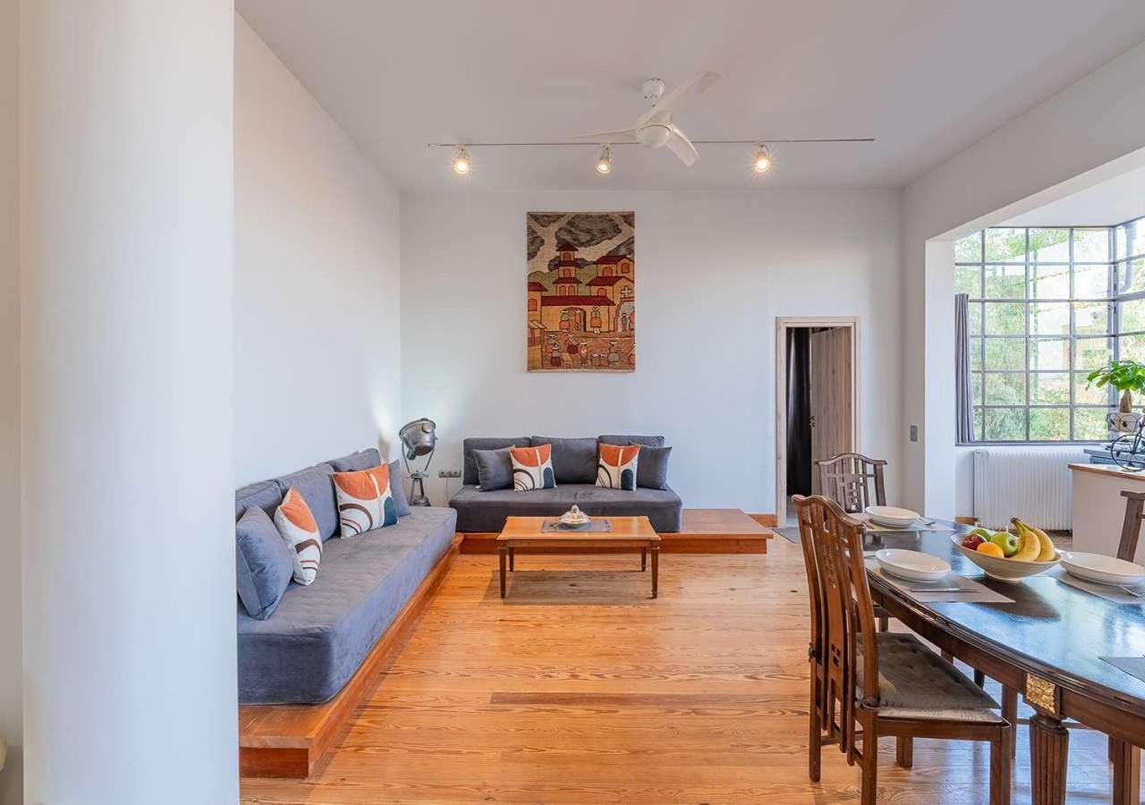 Spacious 2-bdrm At Filopappou Hill In Koukaki!